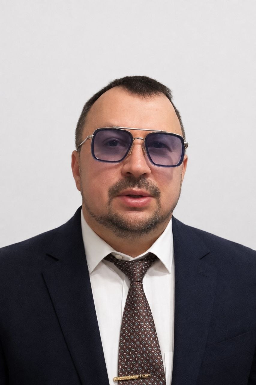 Довженко Анатолій